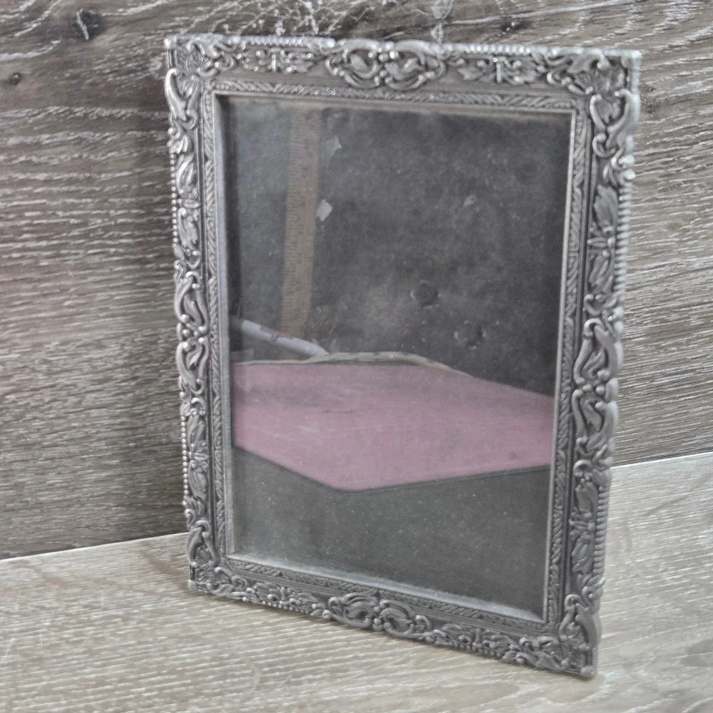 Vintage Pewter Silver Plated Ornate Baroque 8x6 Tabletop Picture Frame Korea